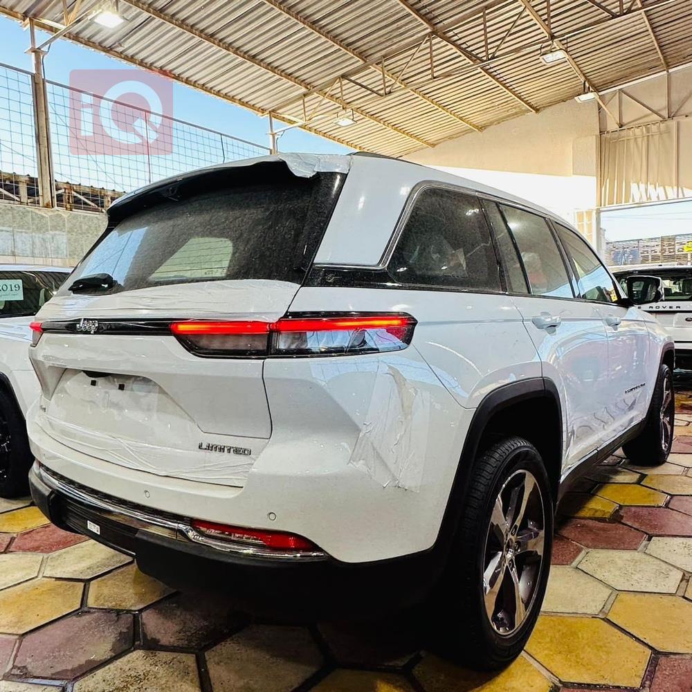 Jeep Grand Cherokee L